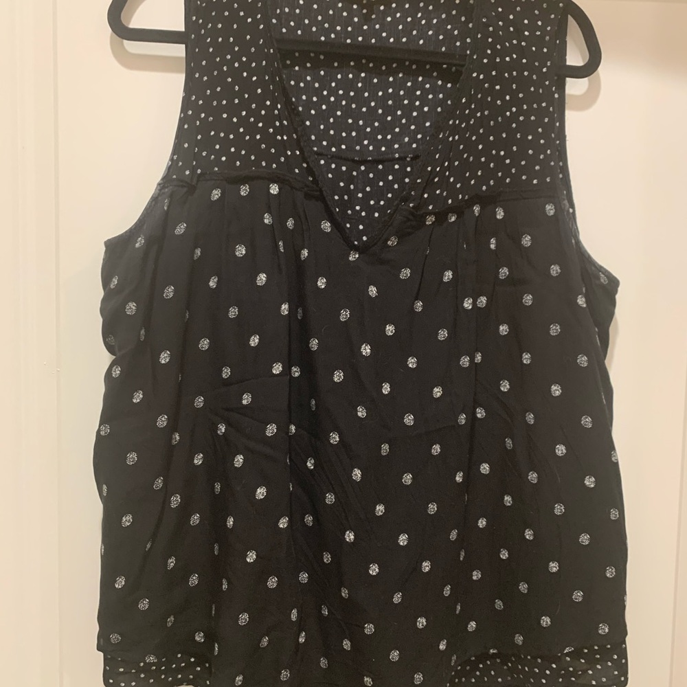 Gently Used Black with White Detail Top